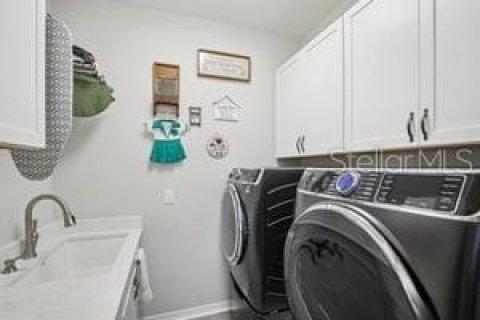 Casa en venta en Palmetto, Florida, 3 dormitorios, 162.02 m2 № 2122636 - foto 11