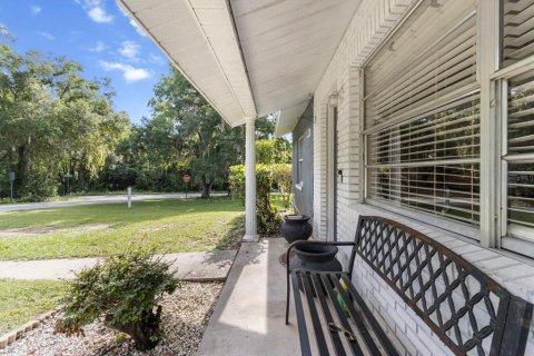 House in Inverness, Florida 3 bedrooms, 109.25 sq.m. № 1884778 - photo 7