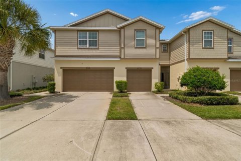 Touwnhouse à Tampa, Floride 3 chambres, 174.66 m2 № 2107081