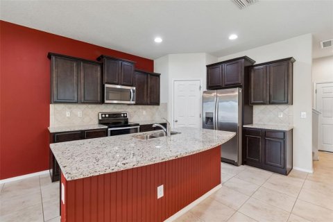 Touwnhouse à louer à Tampa, Floride: 3 chambres, 174.66 m2 № 2107081 - photo 6