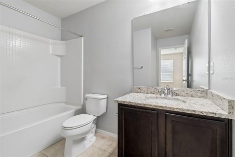 Touwnhouse à louer à Tampa, Floride: 3 chambres, 174.66 m2 № 2107081 - photo 19