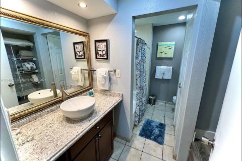 Condo in Kissimmee, Florida, 1 bedroom  № 1980986 - photo 9