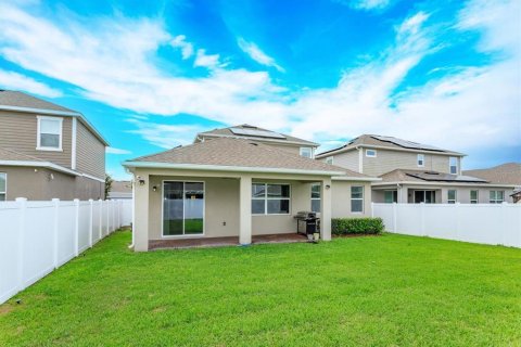 House in Davenport, Florida 4 bedrooms, 230.86 sq.m. № 2151781 - photo 28