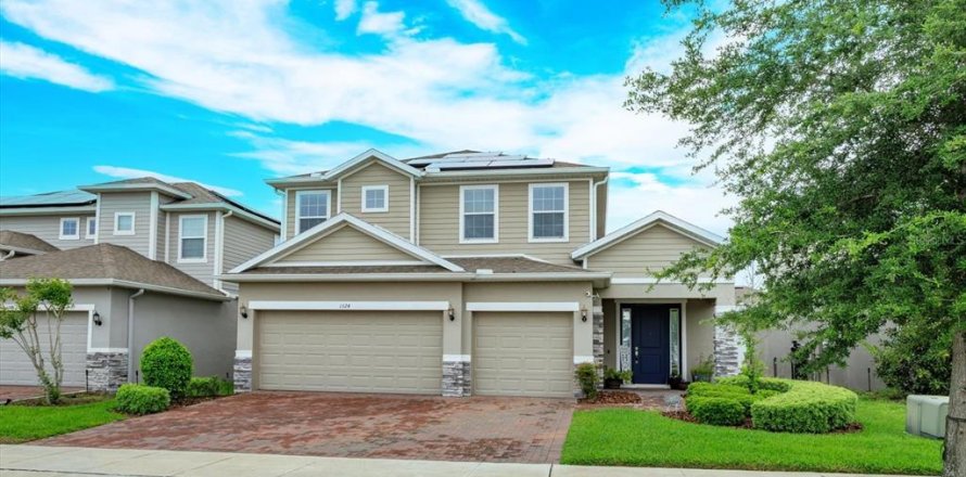 House in Davenport, Florida 4 bedrooms, 230.86 sq.m. № 2151781