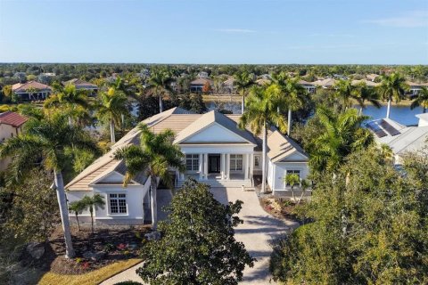 Villa ou maison à Lakewood Ranch, Floride 4 chambres, 463.58 m2 № 2093260