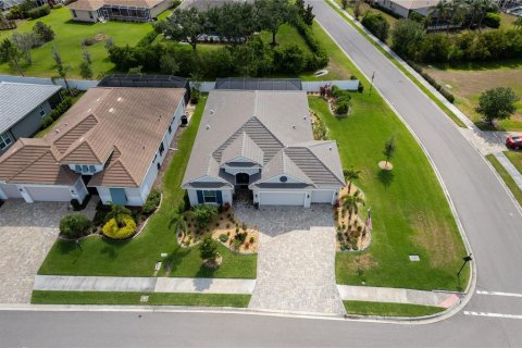 House in Parrish, Florida 2 bedrooms, 186.55 sq.m. № 1679485 - photo 29