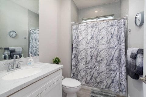 House in Parrish, Florida 2 bedrooms, 186.55 sq.m. № 1679485 - photo 9