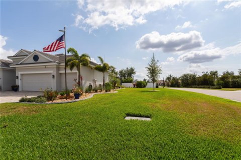 House in Parrish, Florida 2 bedrooms, 186.55 sq.m. № 1679485 - photo 4