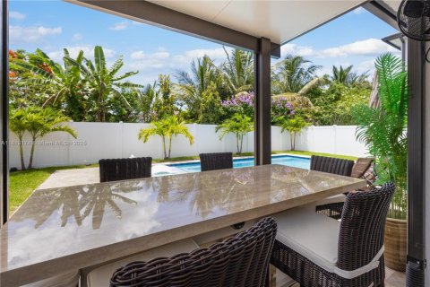 Casa en venta en Miramar, Florida, 4 dormitorios, 251.21 m2 № 1777819 - foto 28
