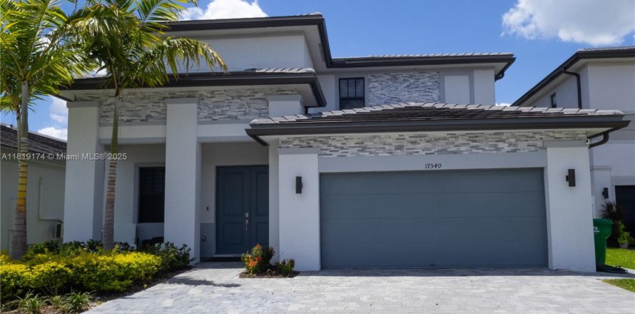 Casa en Miramar, Florida 4 dormitorios, 251.21 m2 № 1777819