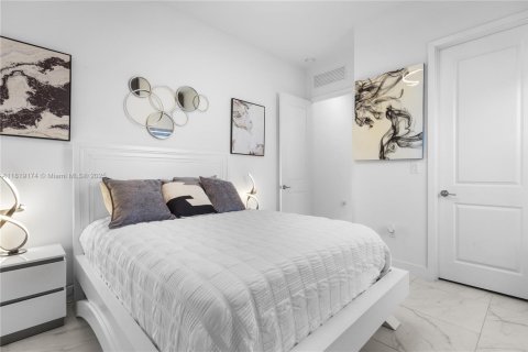 Casa en venta en Miramar, Florida, 4 dormitorios, 251.21 m2 № 1777819 - foto 25