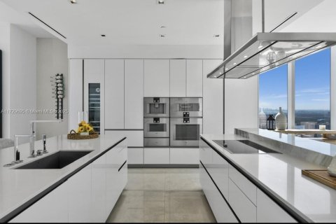 Copropriété à vendre à Sunny Isles Beach, Floride: 4 chambres, 302.12 m2 № 1485073 - photo 3