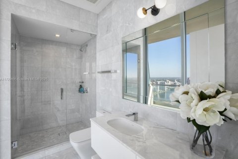 Copropriété à vendre à Sunny Isles Beach, Floride: 4 chambres, 302.12 m2 № 1485073 - photo 7