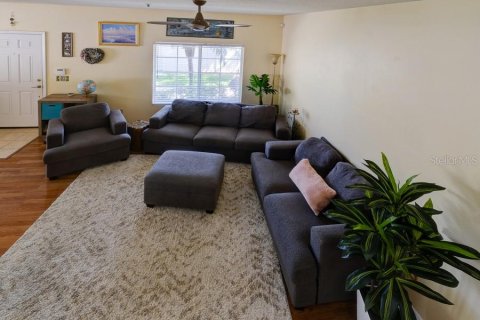 Copropriété à vendre à Bradenton, Floride: 3 chambres, 111.48 m2 № 1812677 - photo 9