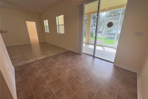 House in Lake Wales, Florida 3 bedrooms, 151.8 sq.m. № 2378100 - photo 14