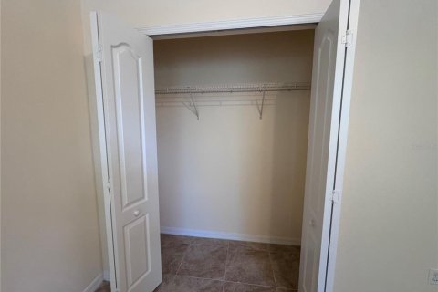 House in Lake Wales, Florida 3 bedrooms, 151.8 sq.m. № 2378100 - photo 6