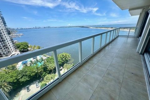 Condominio en alquiler en Miami, Florida, 3 dormitorios, 158.21 m2 № 1852178 - foto 2