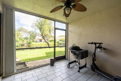 Condo in Plantation, Florida, 2 bedrooms  № 2245608 - photo 22