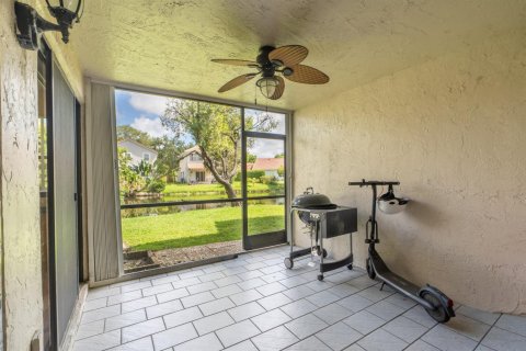 Condo in Plantation, Florida, 2 bedrooms  № 2245608 - photo 20