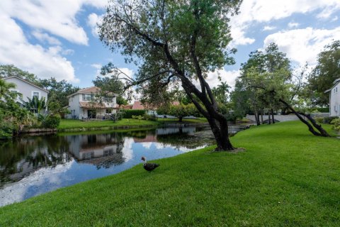 Condo in Plantation, Florida, 2 bedrooms  № 2245608 - photo 30