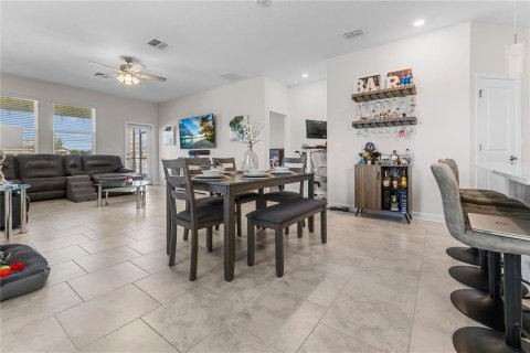 Casa en venta en Kissimmee, Florida, 3 dormitorios, 183.02 m2 № 1918603 - foto 15