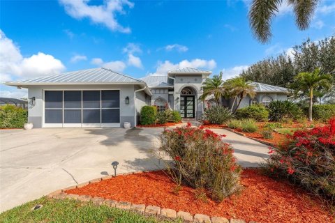Villa ou maison à vendre à Rotonda, Floride: 4 chambres, 246.56 m2 № 1524353 - photo 1