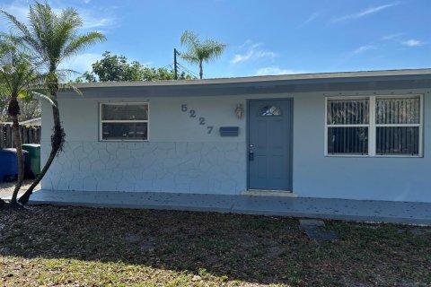 Villa ou maison à Cooper City, Floride 2 chambres, 72 m2 № 2085229