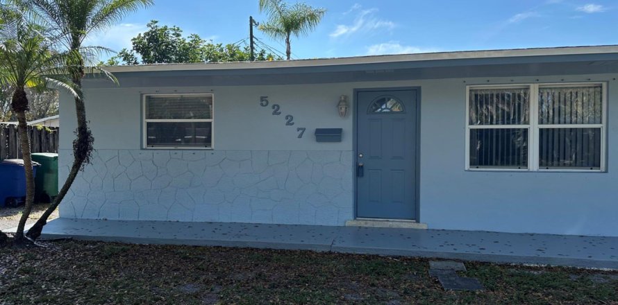 Villa ou maison à Cooper City, Floride 2 chambres, 72 m2 № 2085229