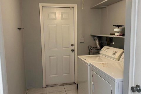 Villa ou maison à vendre à Cooper City, Floride: 2 chambres, 72 m2 № 2085229 - photo 12