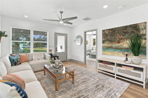 Villa ou maison à vendre à Saint Petersburg, Floride: 3 chambres, 144 m2 № 2420147 - photo 8