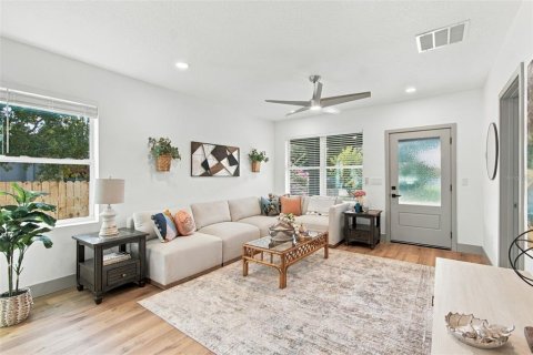 Villa ou maison à vendre à Saint Petersburg, Floride: 3 chambres, 144 m2 № 2420147 - photo 7