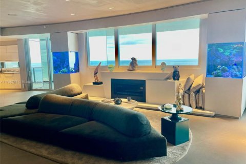 Condo in Sunny Isles Beach, Florida, 4 bedrooms  № 1645161 - photo 17