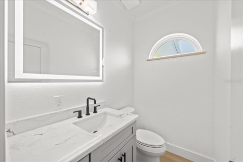 Casa en venta en Melbourne Beach, Florida, 4 dormitorios, 296.82 m2 № 1799749 - foto 18