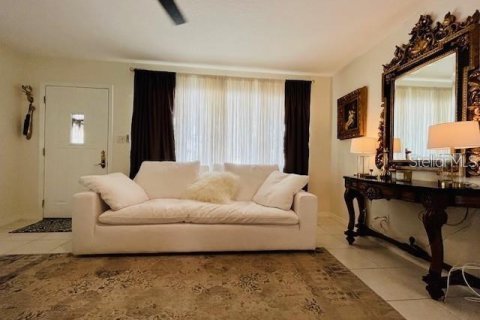 Casa en alquiler en Seminole, Florida, 3 dormitorios, 121.79 m2 № 1843342 - foto 4