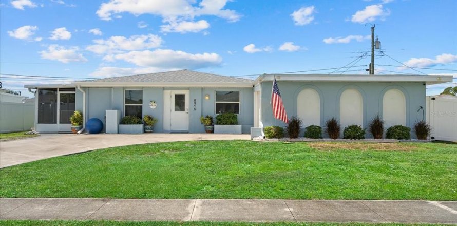 Villa ou maison à North Port, Floride 2 chambres, 104.42 m2 № 2323984
