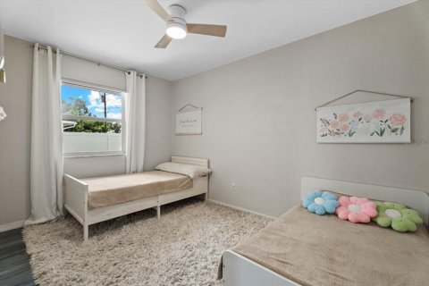 Villa ou maison à vendre à North Port, Floride: 2 chambres, 104.42 m2 № 2323984 - photo 23