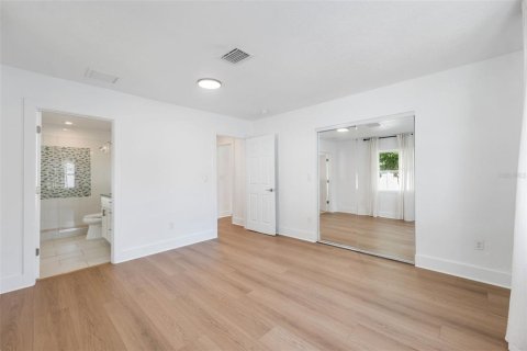 Casa en venta en Clearwater, Florida, 3 dormitorios, 116.87 m2 № 1901956 - foto 11