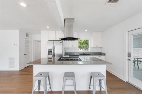 Casa en venta en Clearwater, Florida, 3 dormitorios, 116.87 m2 № 1901956 - foto 7