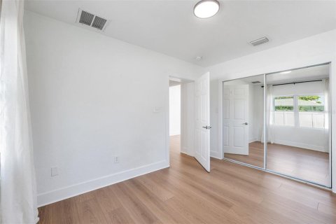 Casa en venta en Clearwater, Florida, 3 dormitorios, 116.87 m2 № 1901956 - foto 17