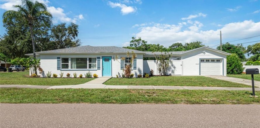 Casa en Clearwater, Florida 3 dormitorios, 116.87 m2 № 1901956