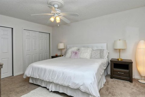 Condominio en alquiler en Sarasota, Florida, 2 dormitorios, 97.45 m2 № 1090888 - foto 20