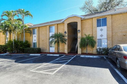 Condominio en alquiler en Sarasota, Florida, 2 dormitorios, 97.45 m2 № 1090888 - foto 27