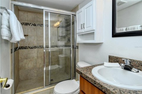 Condominio en alquiler en Sarasota, Florida, 2 dormitorios, 97.45 m2 № 1090888 - foto 19