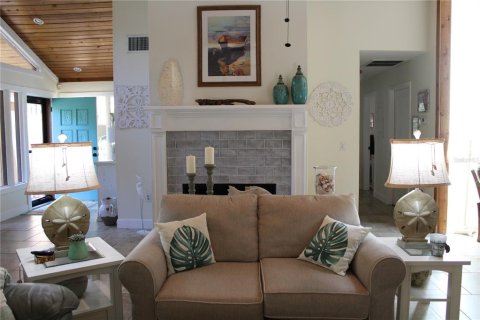 Condominio en alquiler en Bradenton, Florida, 3 dormitorios, 176.51 m2 № 1675684 - foto 9