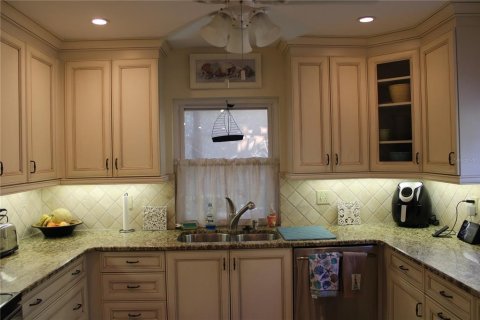 Condominio en alquiler en Bradenton, Florida, 3 dormitorios, 176.51 m2 № 1675684 - foto 2