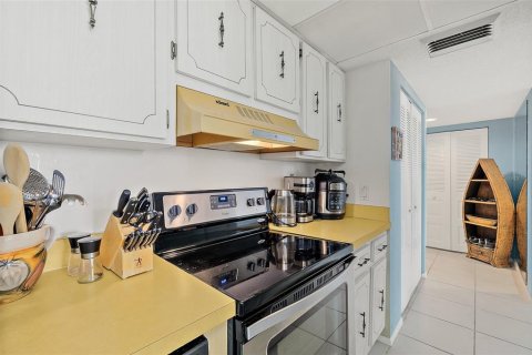 Condominio en venta en Daytona Beach, Florida, 1 dormitorio, 80.36 m2 № 1899548 - foto 24