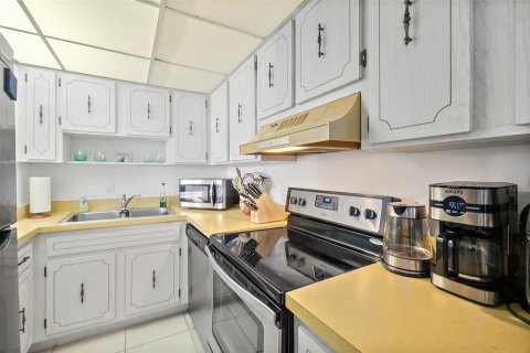 Condominio en venta en Daytona Beach, Florida, 1 dormitorio, 80.36 m2 № 1899548 - foto 22