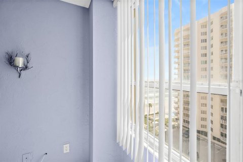 Condominio en venta en Daytona Beach, Florida, 1 dormitorio, 80.36 m2 № 1899548 - foto 19