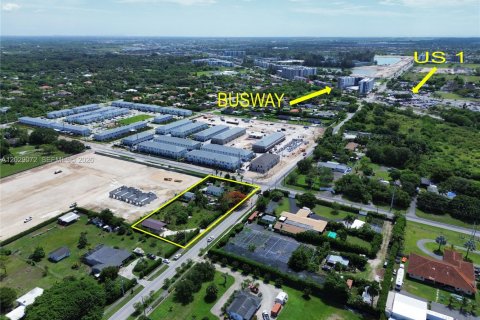 House in Homestead, Florida 4 bedrooms, 172.43 sq.m. № 2185908 - photo 7
