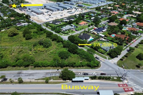 House in Homestead, Florida 4 bedrooms, 172.43 sq.m. № 2185908 - photo 8